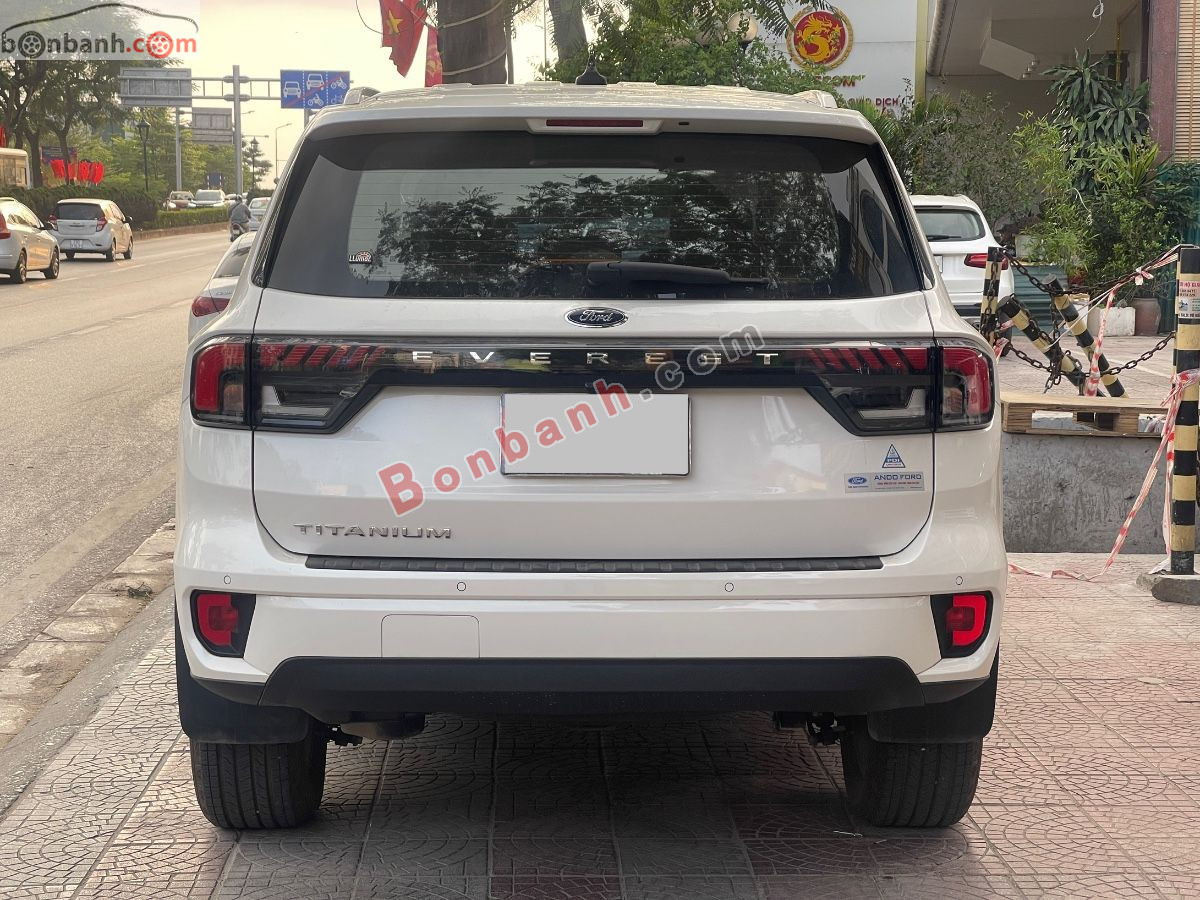 Bán ô tô Ford Everest Titanium Plus 2.0L 4x4 AT - 2025 - xe cũ