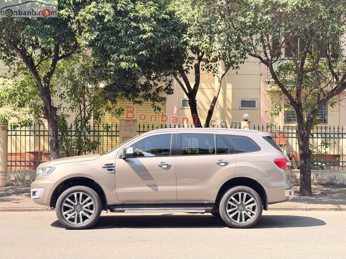 Bán ô tô Ford Everest Titanium 2.0L 4x4 AT - 2019 - xe cũ