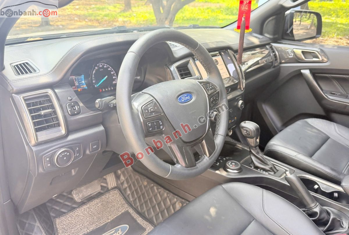 Bán ô tô Ford Everest Titanium 2.0L 4x4 AT - 2019 - xe cũ
