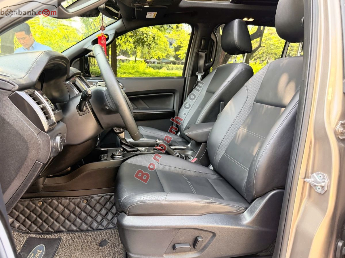 Bán ô tô Ford Everest Titanium 2.0L 4x4 AT - 2019 - xe cũ