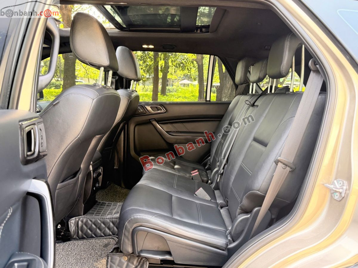 Bán ô tô Ford Everest Titanium 2.0L 4x4 AT - 2019 - xe cũ