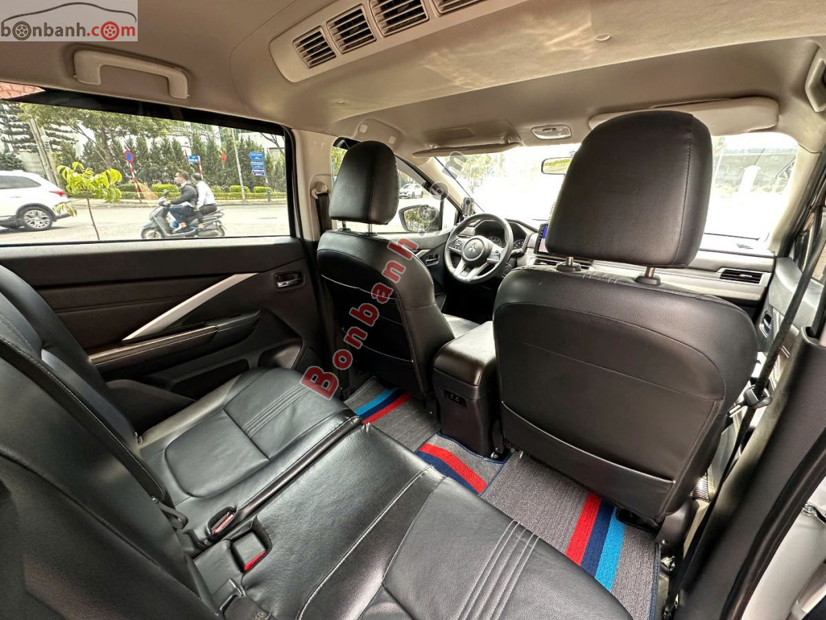 Bán ô tô Mitsubishi Xpander Premium 1.5 AT - 2022 - xe cũ