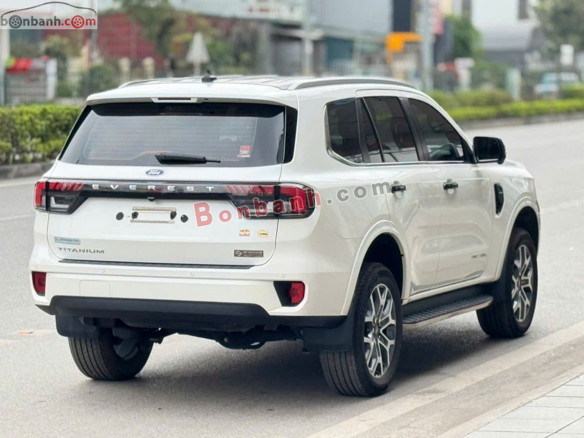 Bán ô tô Ford Everest Titanium 2.0L 4x2 AT - 2023 - xe cũ