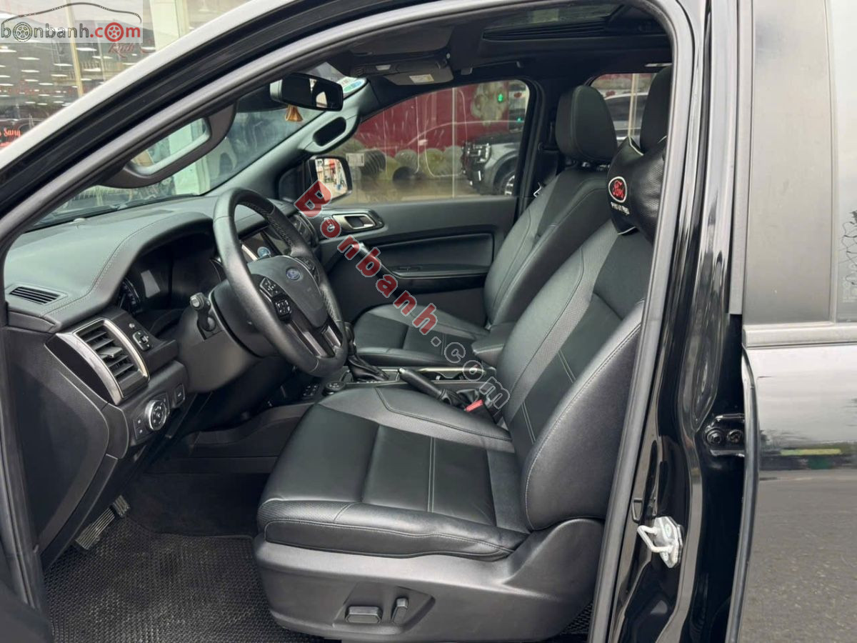 Bán ô tô Ford Everest Titanium 2.0L 4x4 AT - 2022 - xe cũ
