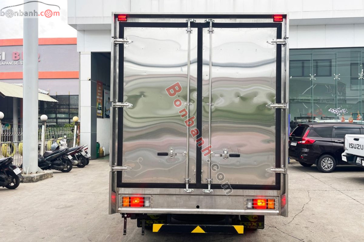 Bán ô tô Isuzu QKR QLR77FE5 Thùng Kín - 2026 - xe mới