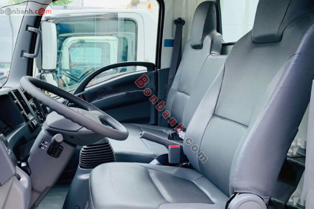 Bán ô tô Isuzu QKR QLR77FE5 Thùng Kín - 2026 - xe mới