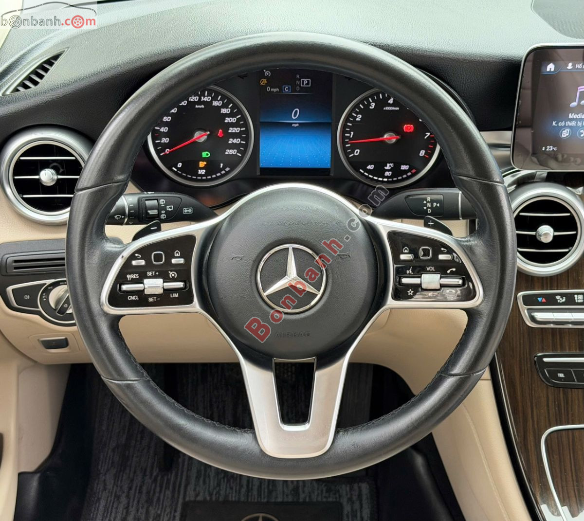 Bán ô tô Mercedes Benz GLC 200 - 2020 - xe cũ