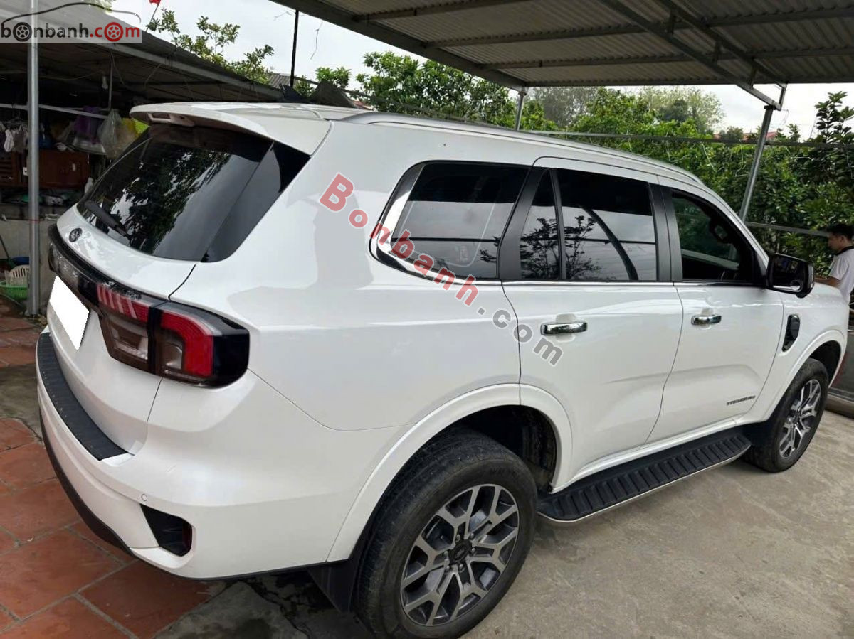 Bán ô tô Ford Everest Titanium 2.0L 4x2 AT - 2024 - xe cũ