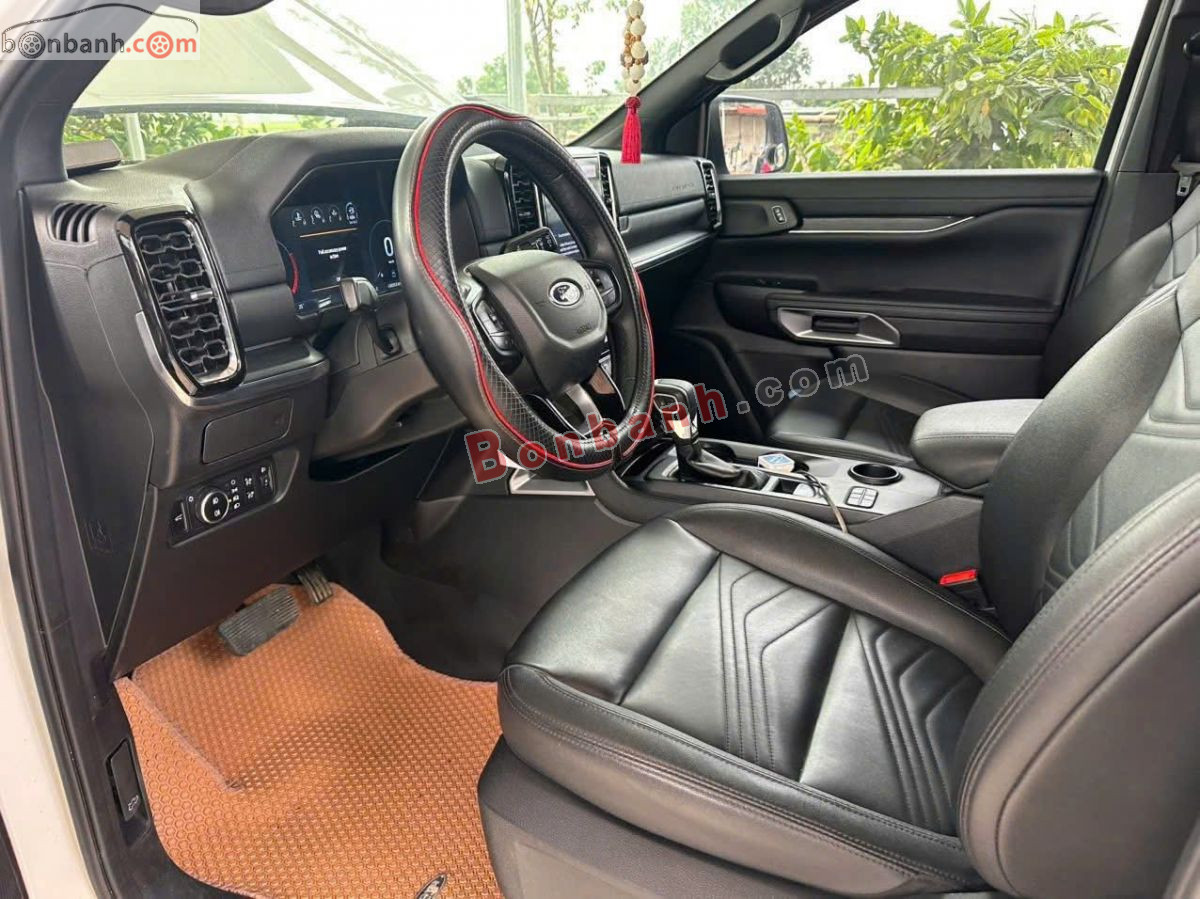Bán ô tô Ford Everest Titanium 2.0L 4x2 AT - 2024 - xe cũ