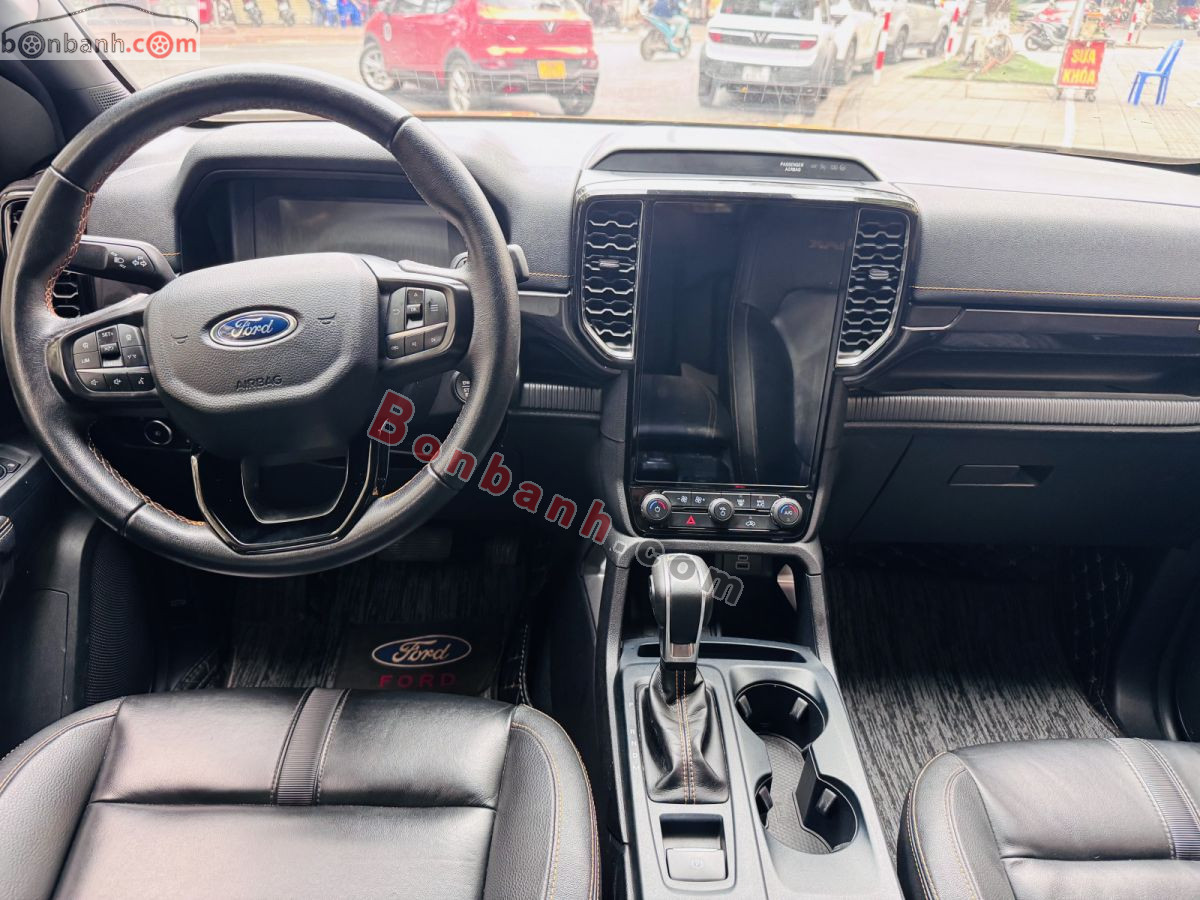 Bán ô tô Ford Ranger Wildtrak 2.0L 4x4 AT - 2024 - xe cũ