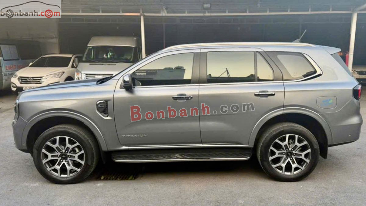 Bán ô tô Ford Everest Titanium Plus 2.0L 4x4 AT - 2023 - xe cũ