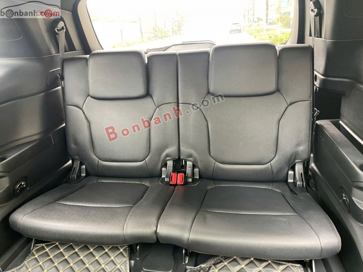 Bán ô tô Ford Everest Titanium 2.0L 4x2 AT - 2023 - xe cũ