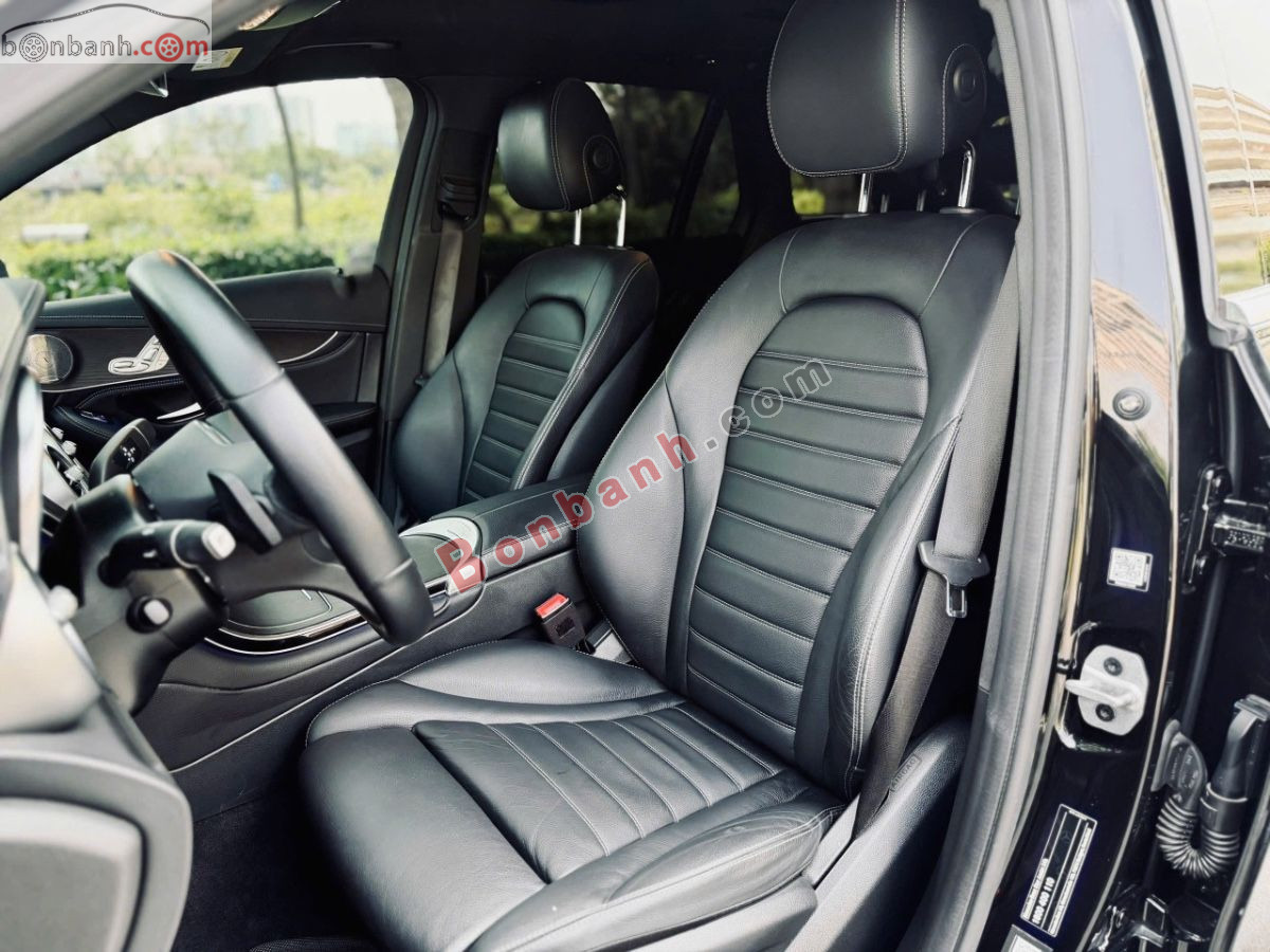 Bán ô tô Mercedes Benz GLC 300 4Matic - 2021 - xe cũ