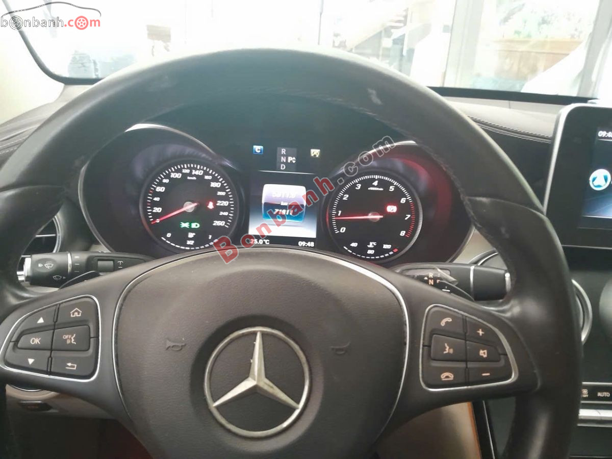 Bán ô tô Mercedes Benz GLC 300 4Matic - 2018 - xe cũ