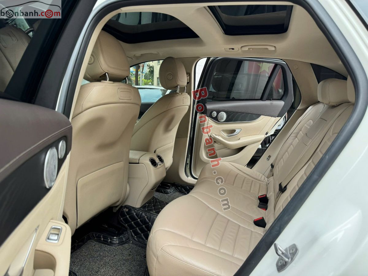 Bán ô tô Mercedes Benz GLC 300 4Matic - 2018 - xe cũ