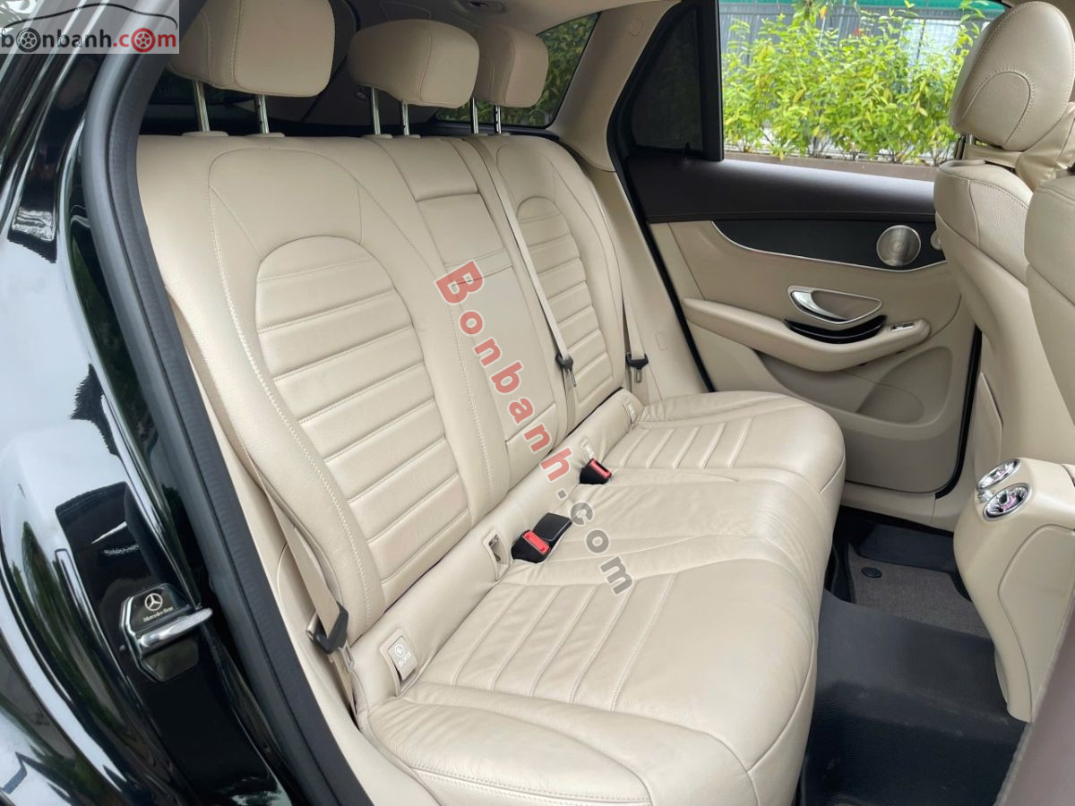 Bán ô tô Mercedes Benz GLC 300 4Matic - 2021 - xe cũ