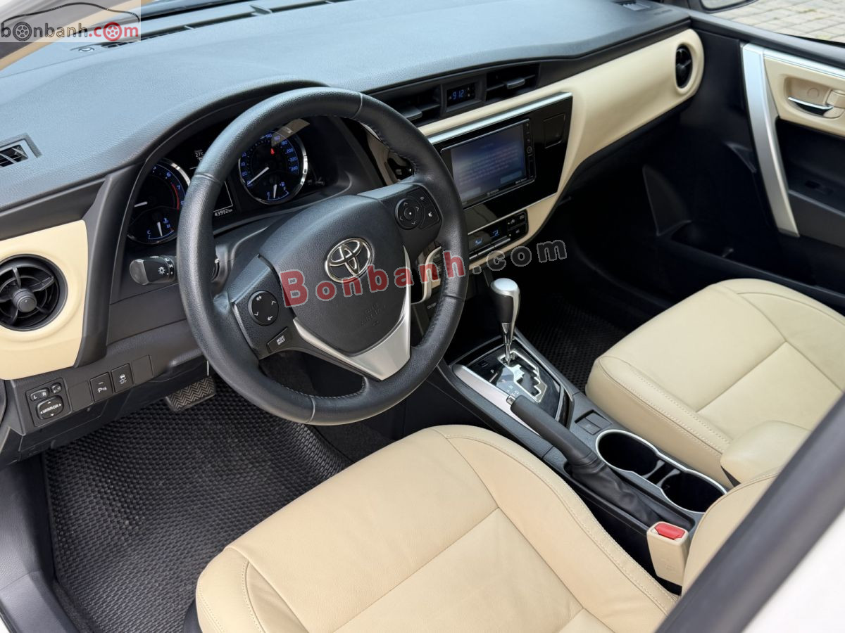 Bán ô tô Toyota Corolla altis 1.8G AT - 2018 - xe cũ