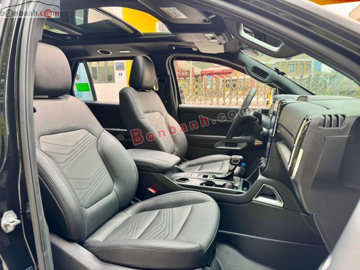 Bán ô tô Ford Everest Titanium 2.0L 4x2 AT - 2023 - xe cũ
