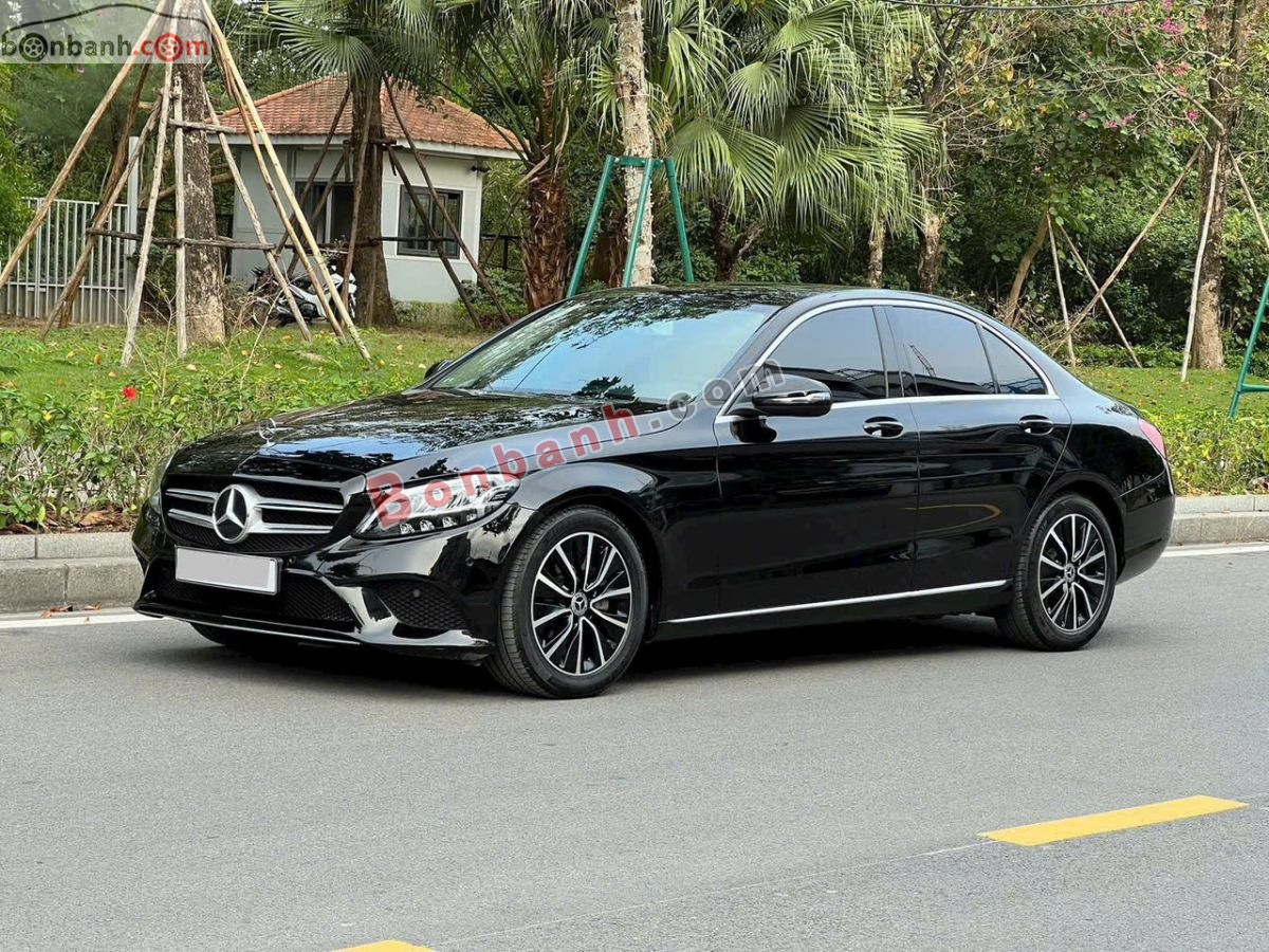 Bán ô tô Mercedes Benz C class C200 - 2018 - xe cũ