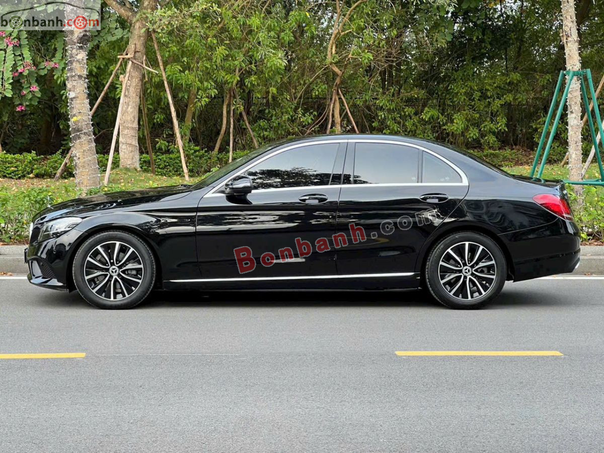 Bán ô tô Mercedes Benz C class C200 - 2018 - xe cũ