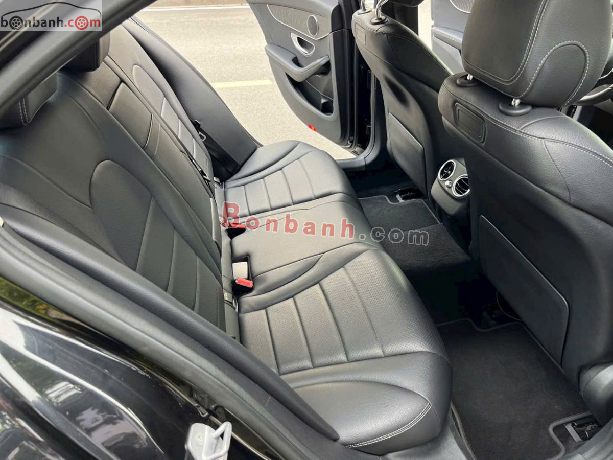 Bán ô tô Mercedes Benz C class C200 - 2018 - xe cũ