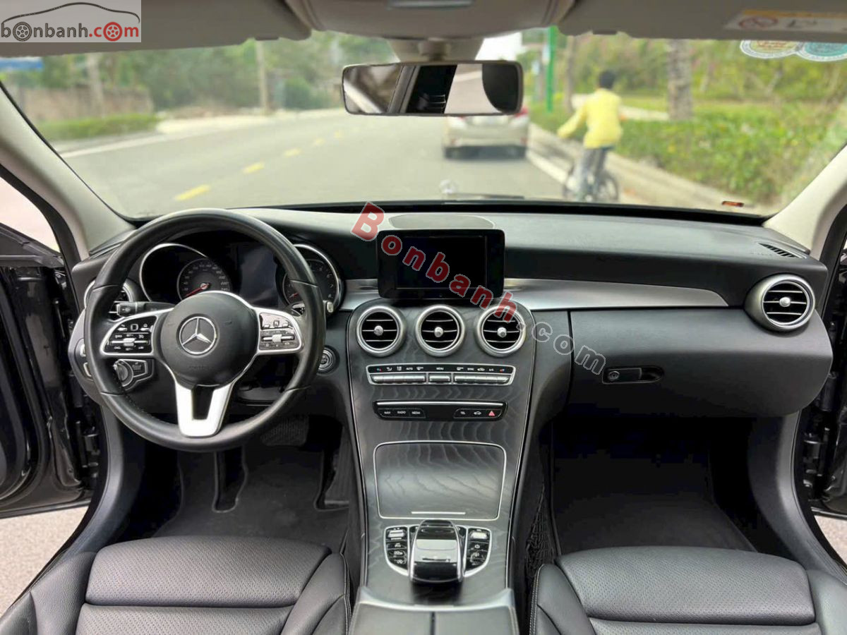Bán ô tô Mercedes Benz C class C200 - 2018 - xe cũ