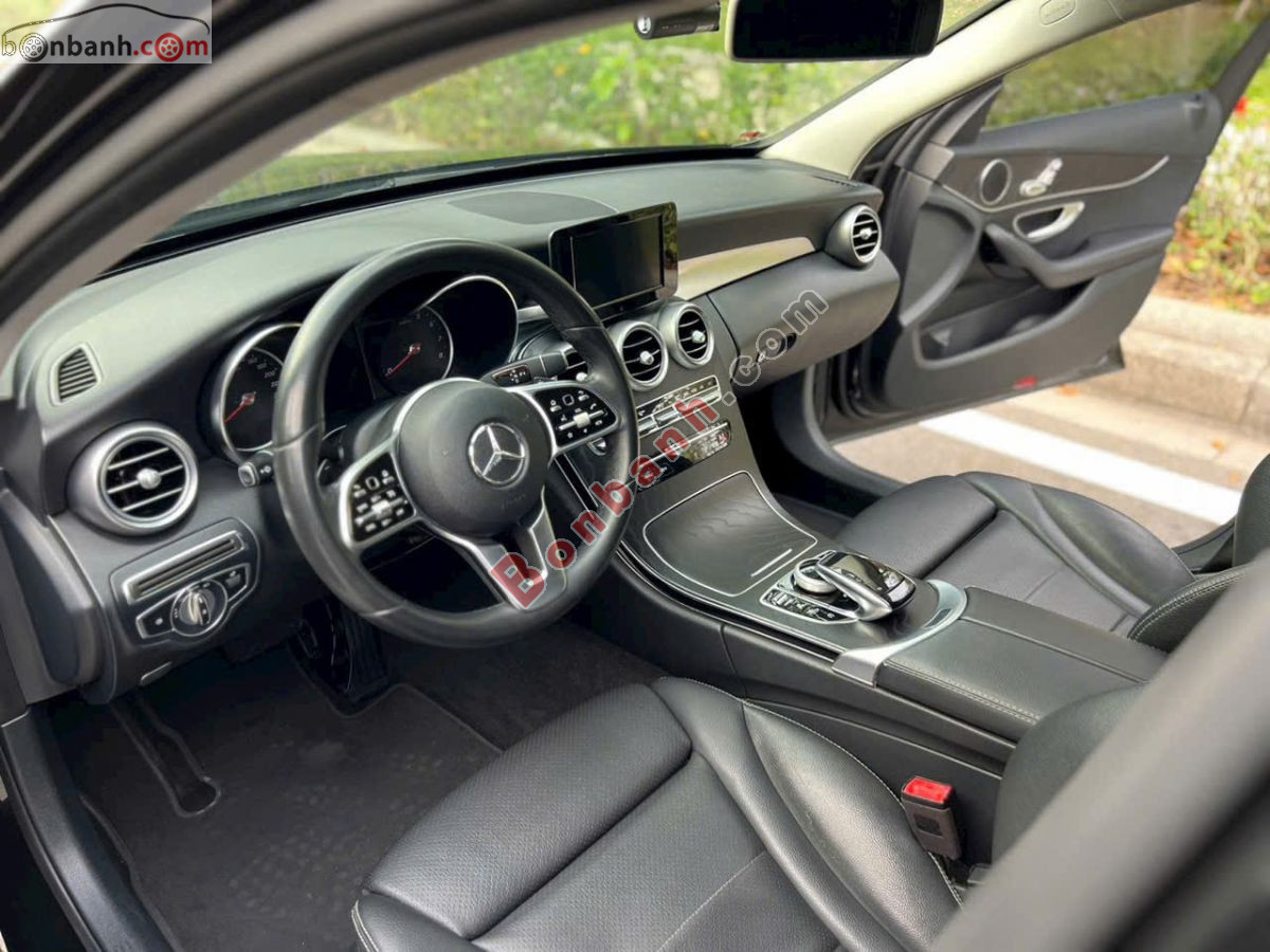Bán ô tô Mercedes Benz C class C200 - 2018 - xe cũ