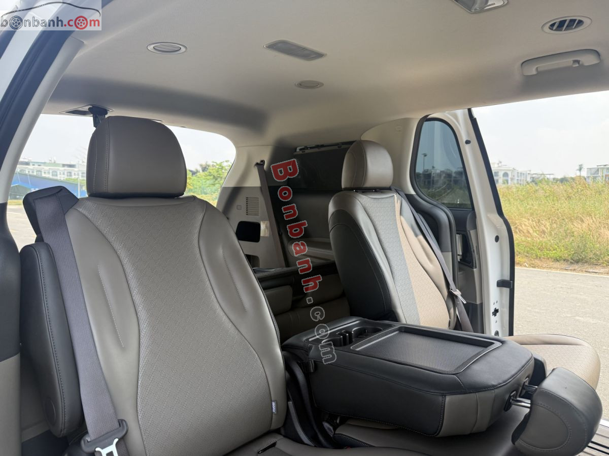 Bán ô tô Kia Carnival Premium 2.2D 8S - 2024 - xe cũ