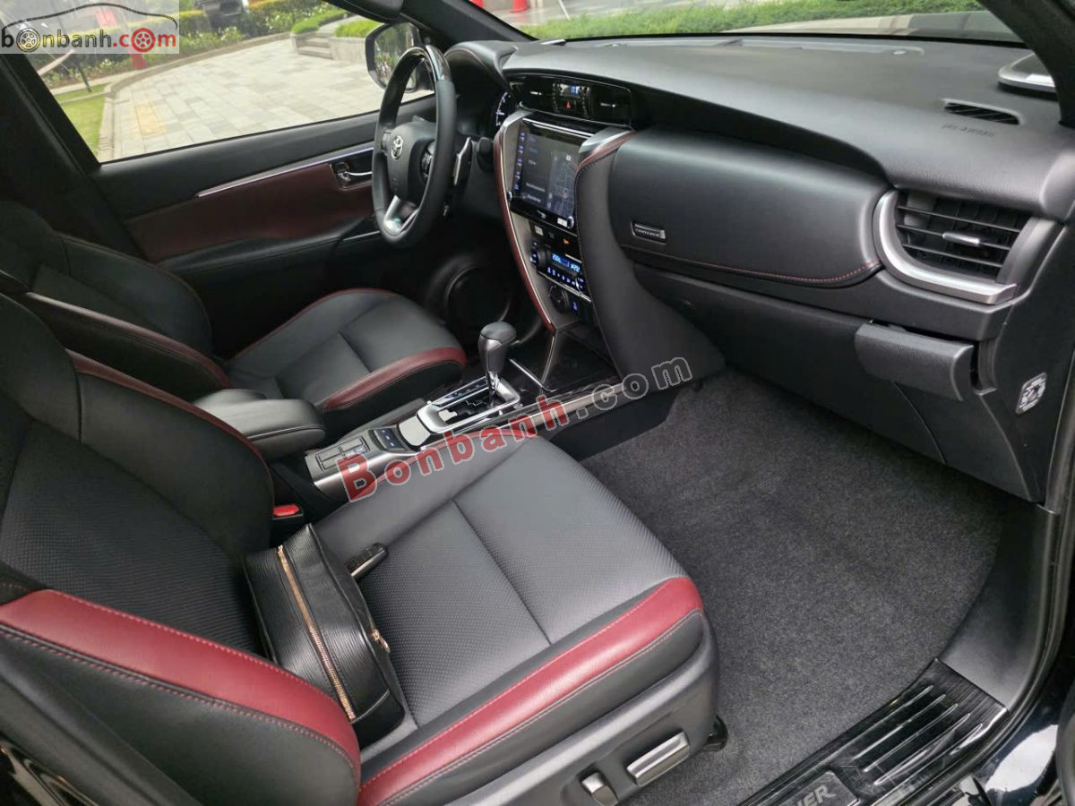 Bán ô tô Toyota Fortuner Legender 2.8L 4x4 AT - 2022 - xe cũ