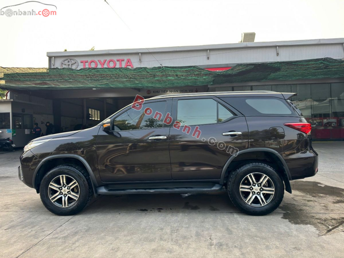 Bán ô tô Toyota Fortuner 2.4G 4x2 AT - 2019 - xe cũ