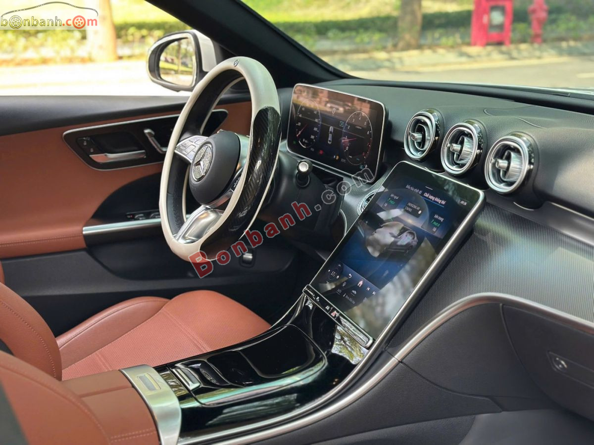 Bán ô tô Mercedes Benz C class C200 Avantgarde - 2024 - xe cũ