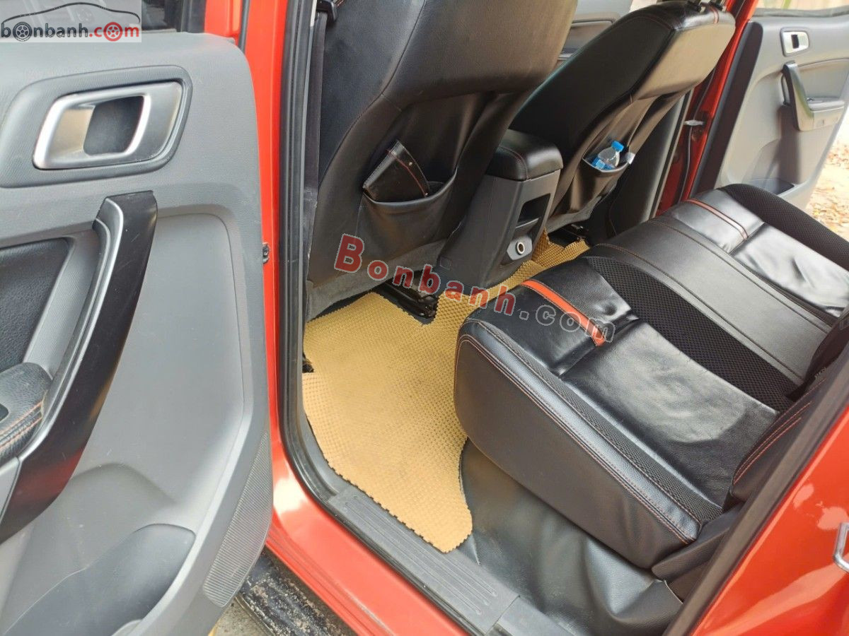 Bán ô tô Ford Ranger Wildtrak 3.2L 4x4 AT - 2014 - xe cũ