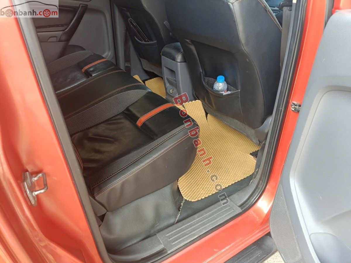 Bán ô tô Ford Ranger Wildtrak 3.2L 4x4 AT - 2014 - xe cũ