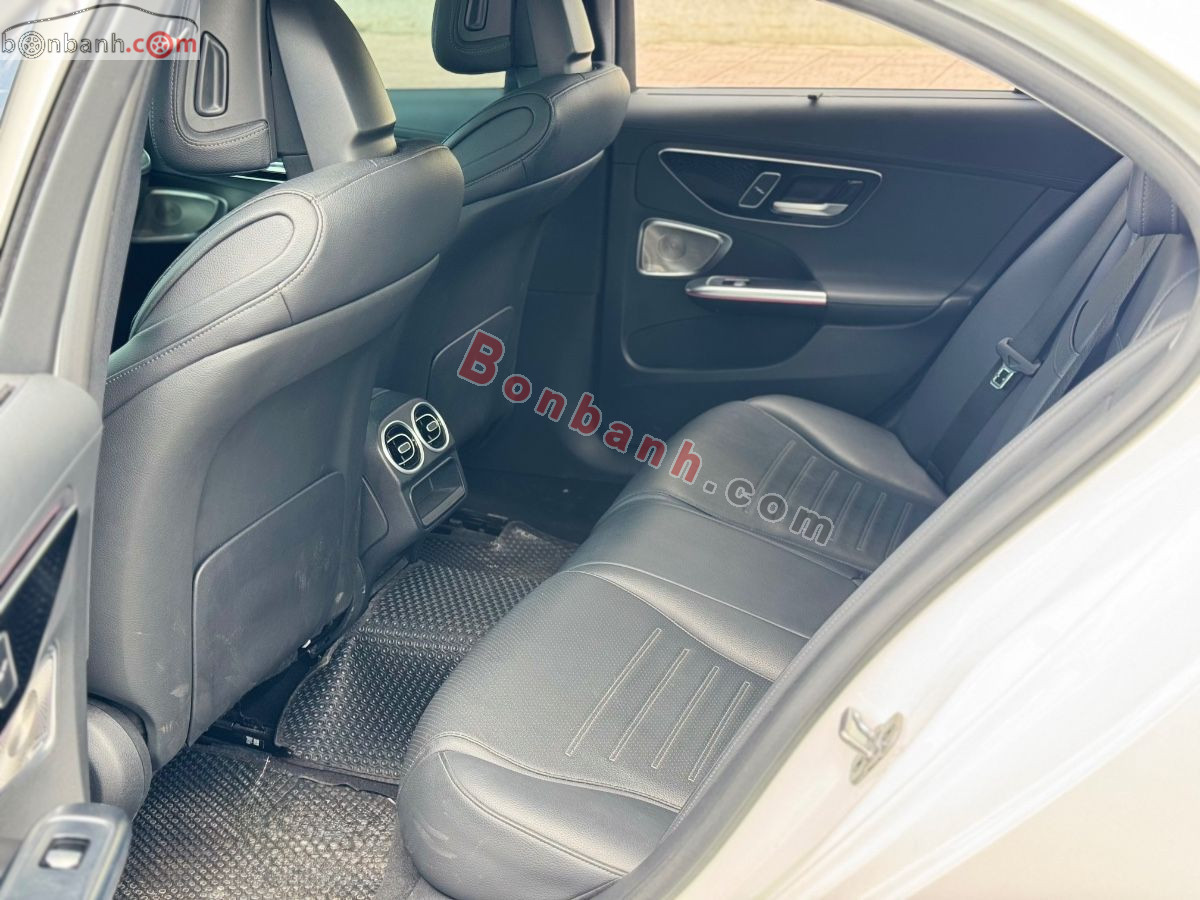 Bán ô tô Mercedes Benz C class C300 AMG - 2022 - xe cũ