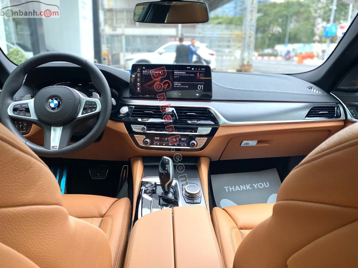 Bán ô tô BMW 5 Series 520i M Sport - 2024 - xe mới