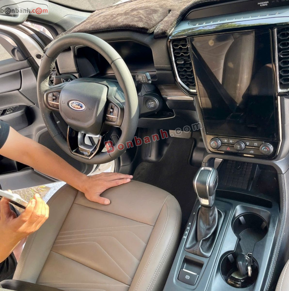 Bán ô tô Ford Everest Titanium 2.0L 4x2 AT - 2023 - xe cũ