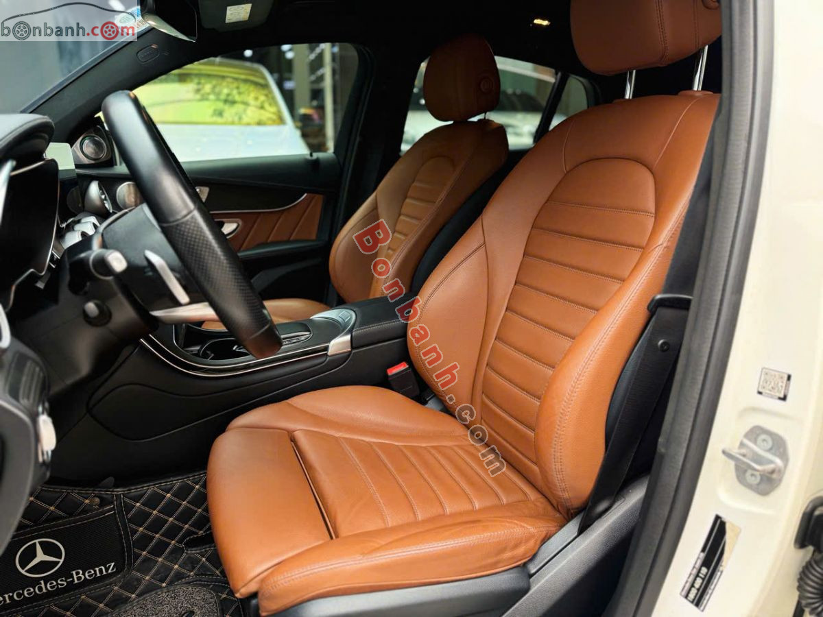 Bán ô tô Mercedes Benz GLC 300 4Matic Coupe - 2021 - xe cũ