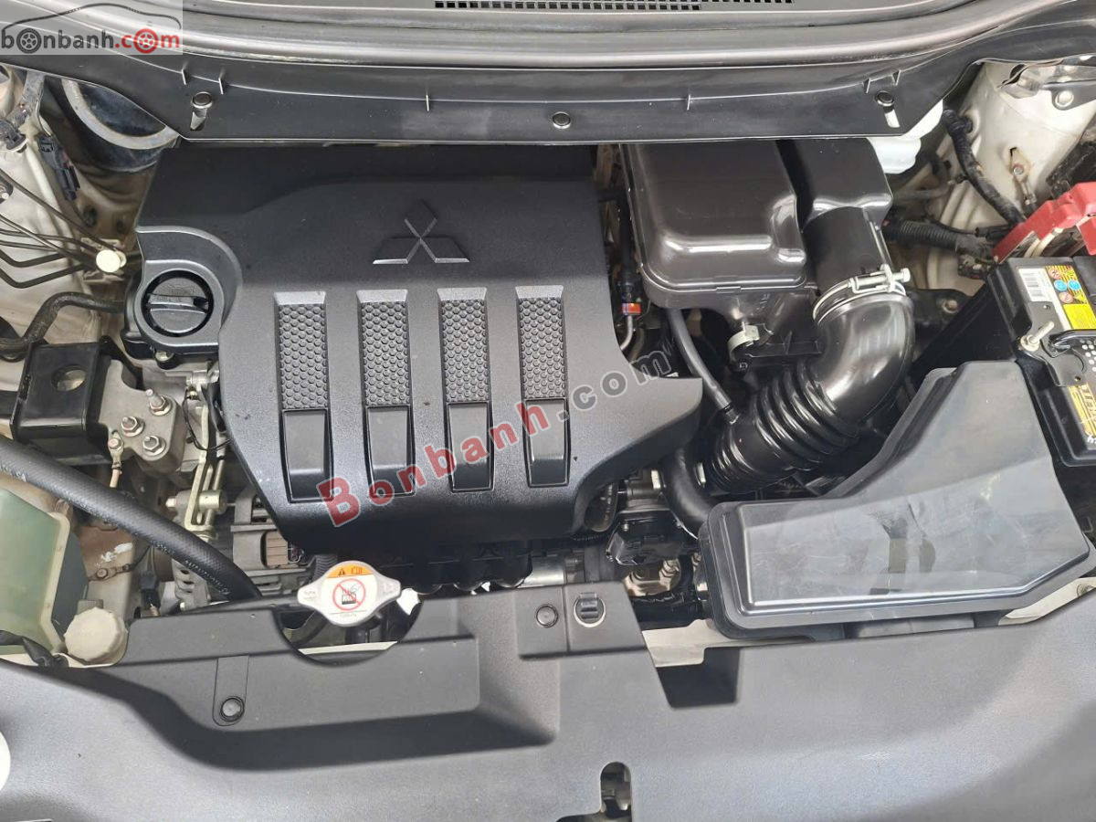 Bán ô tô Mitsubishi Xpander 1.5 AT - 2021 - xe cũ