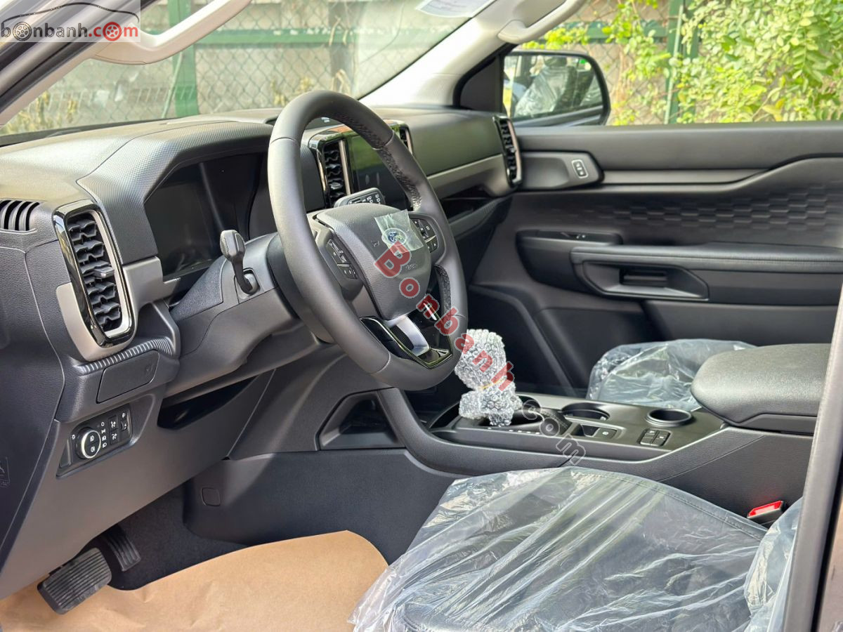 Bán ô tô Ford Everest Ambiente 2.0L 4x2 AT - 2026 - xe mới
