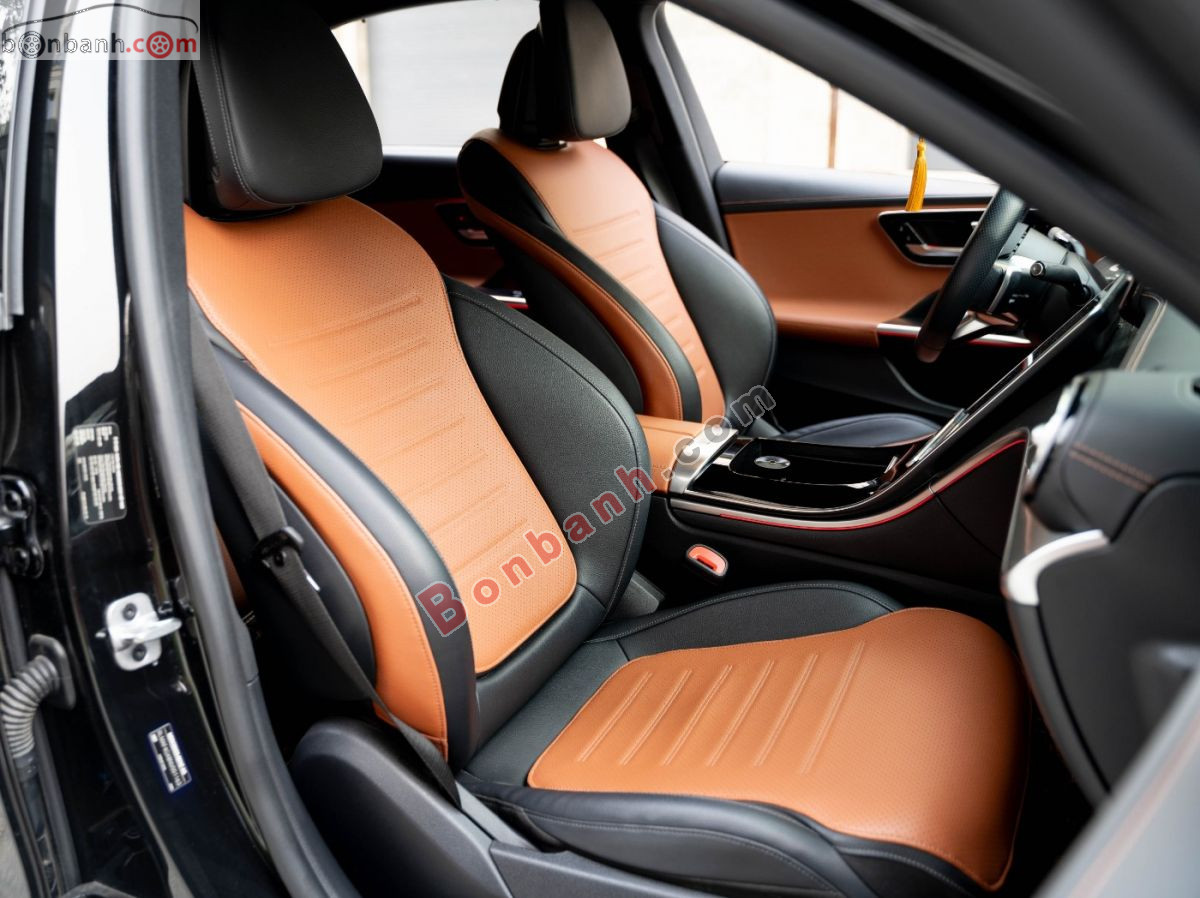 Bán ô tô Mercedes Benz C class C300 AMG - 2022 - xe cũ