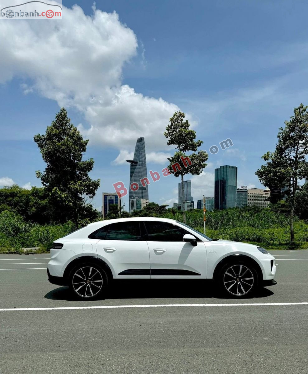 Bán ô tô Porsche Macan 4 EV - 2024 - xe cũ