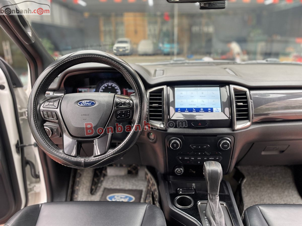 Bán ô tô Ford Everest Titanium 2.0L 4x2 AT - 2019 - xe cũ