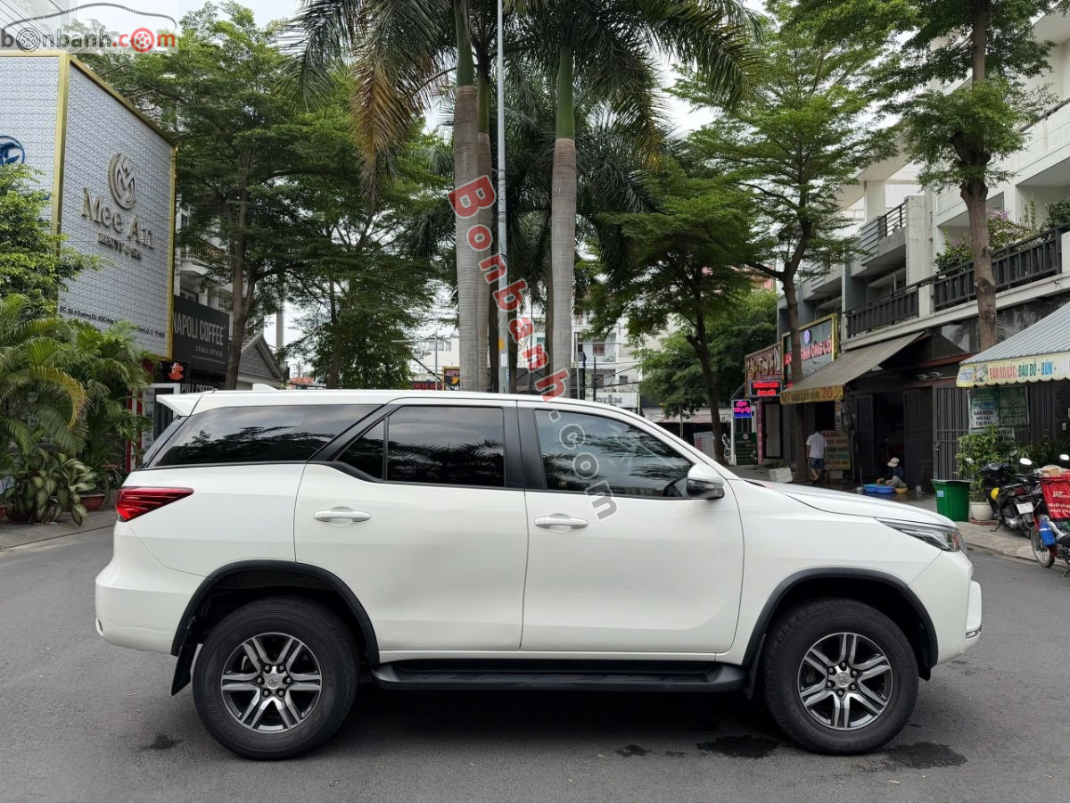 Bán ô tô Toyota Fortuner 2.4G 4x2 MT - 2021 - xe cũ