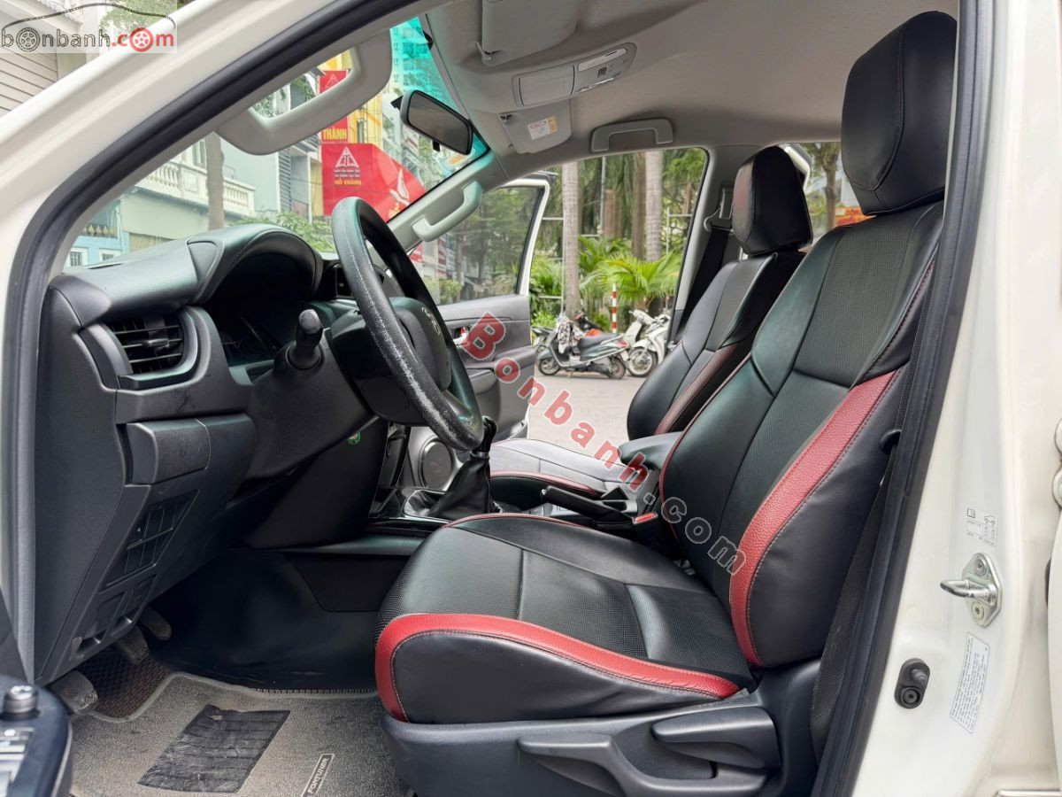 Bán ô tô Toyota Fortuner 2.4G 4x2 MT - 2021 - xe cũ