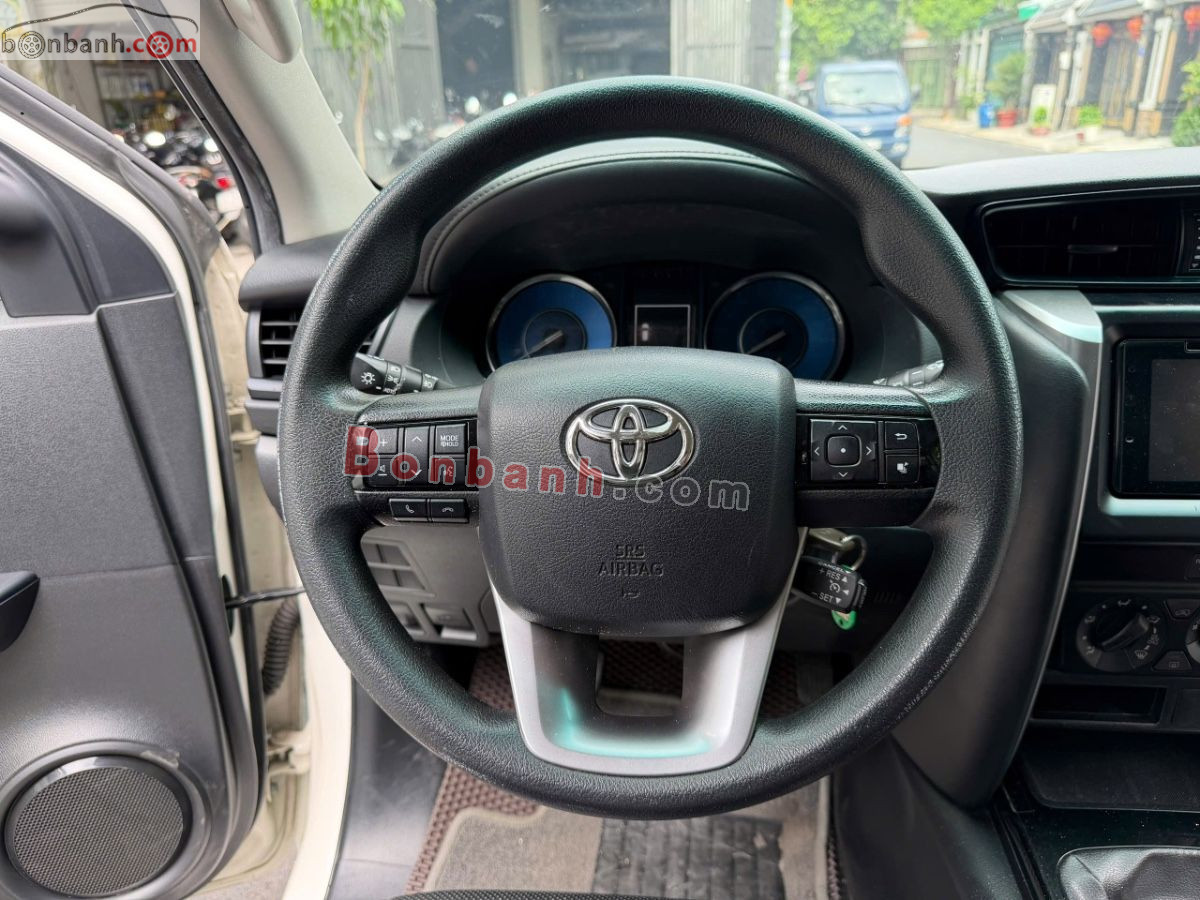 Bán ô tô Toyota Fortuner 2.4G 4x2 MT - 2021 - xe cũ