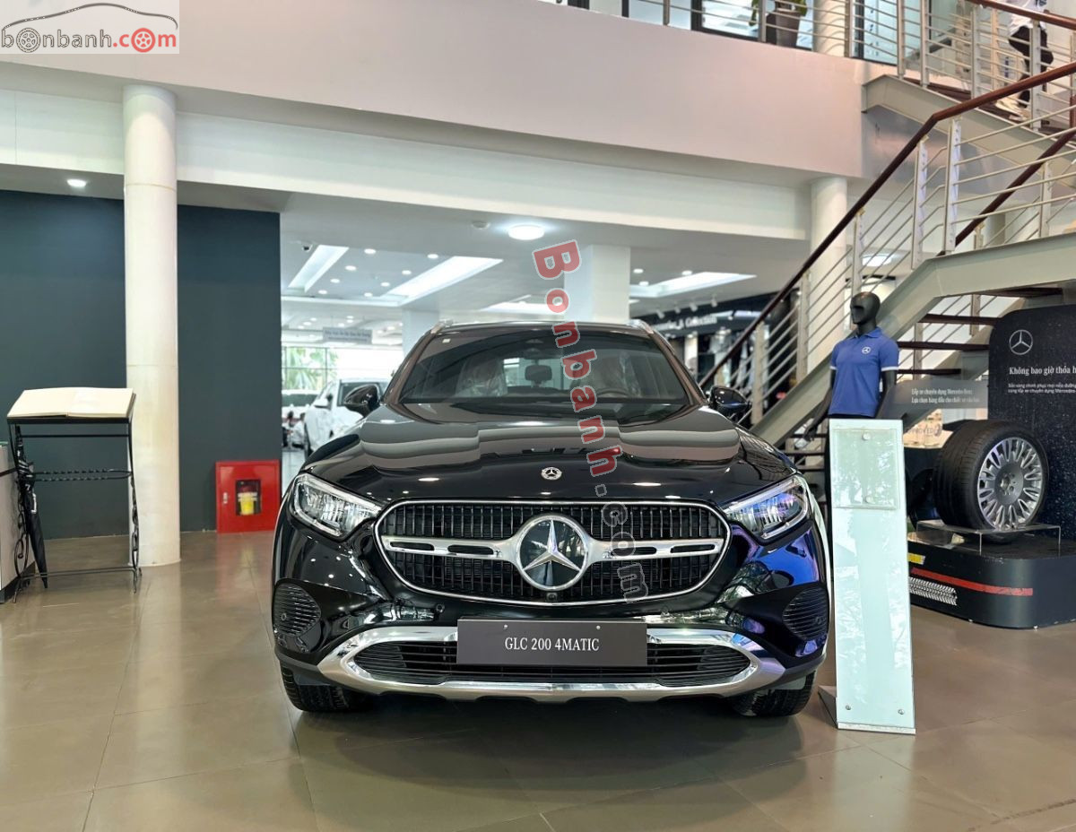 Bán ô tô Mercedes Benz GLC 200 4Matic - 2026 - xe mới