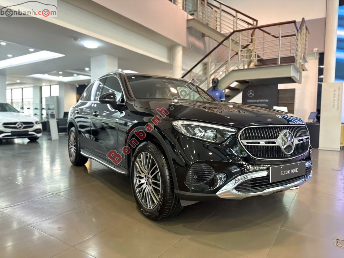 Bán ô tô Mercedes Benz GLC 200 4Matic - 2026 - xe mới