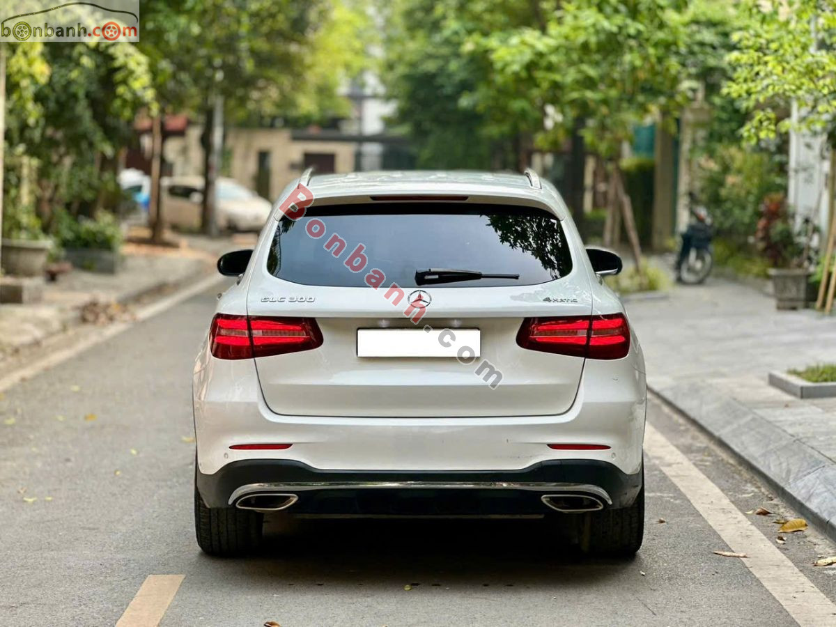 Bán ô tô Mercedes Benz GLC 300 4Matic - 2017 - xe cũ