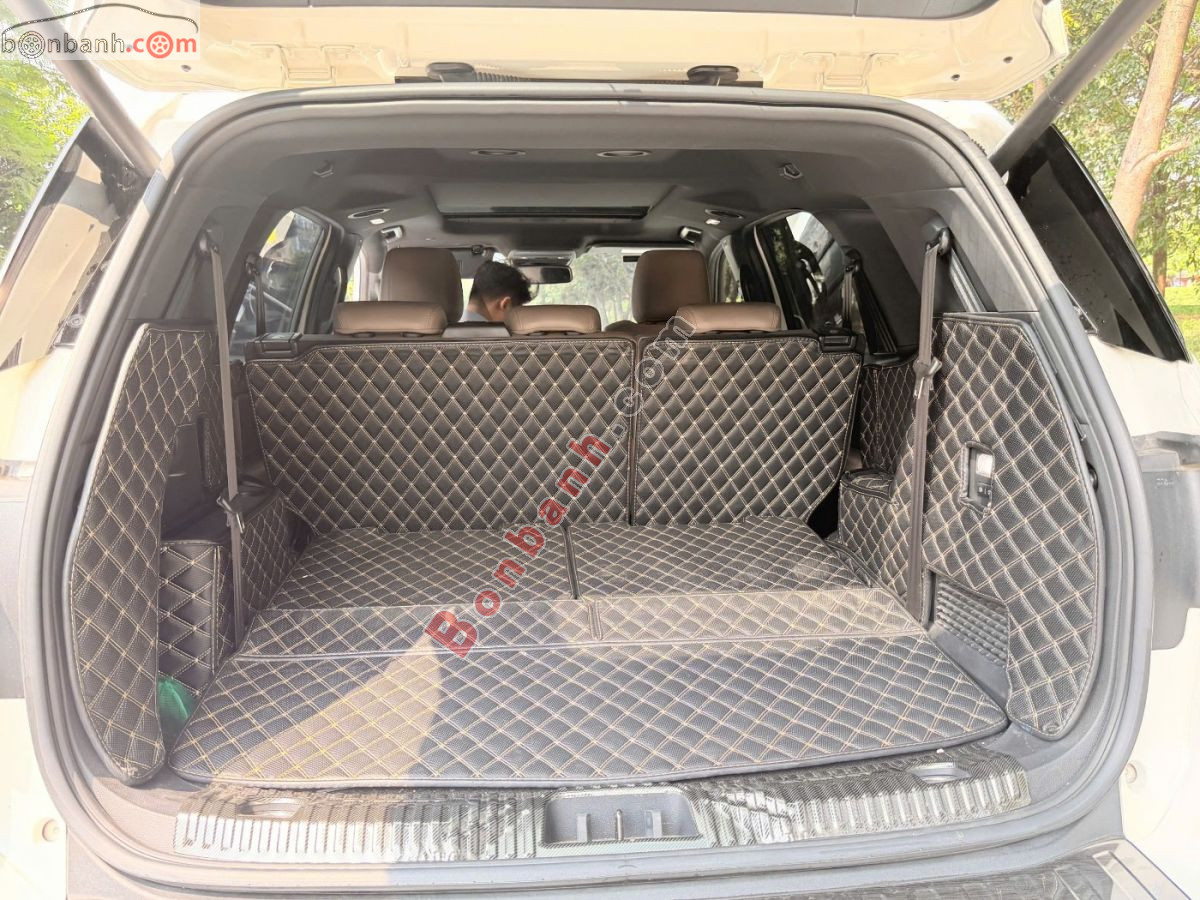 Bán ô tô Ford Everest Titanium Plus 2.0L 4x4 AT - 2023 - xe cũ