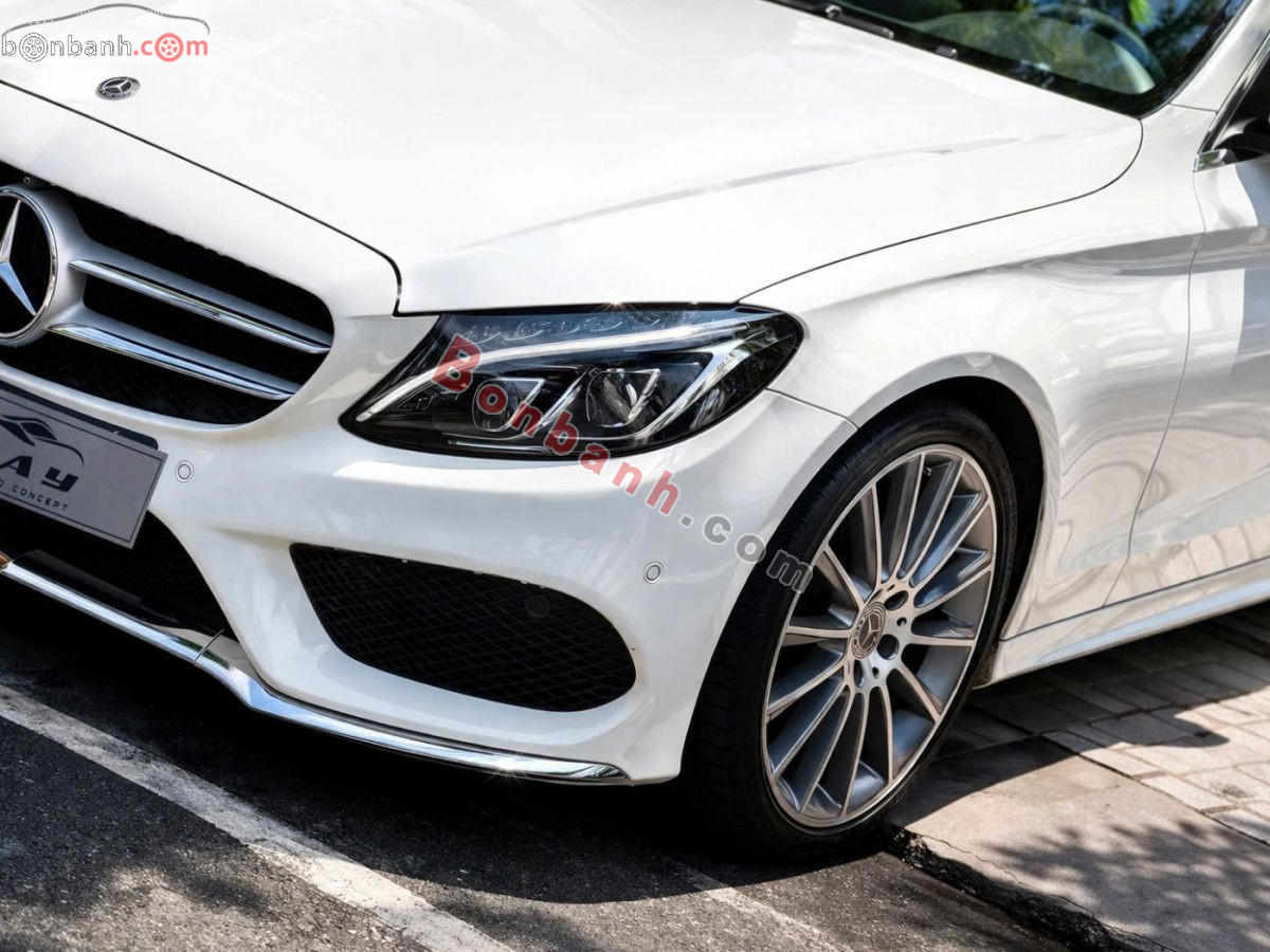 Bán ô tô Mercedes Benz C class C300 AMG - 2018 - xe cũ